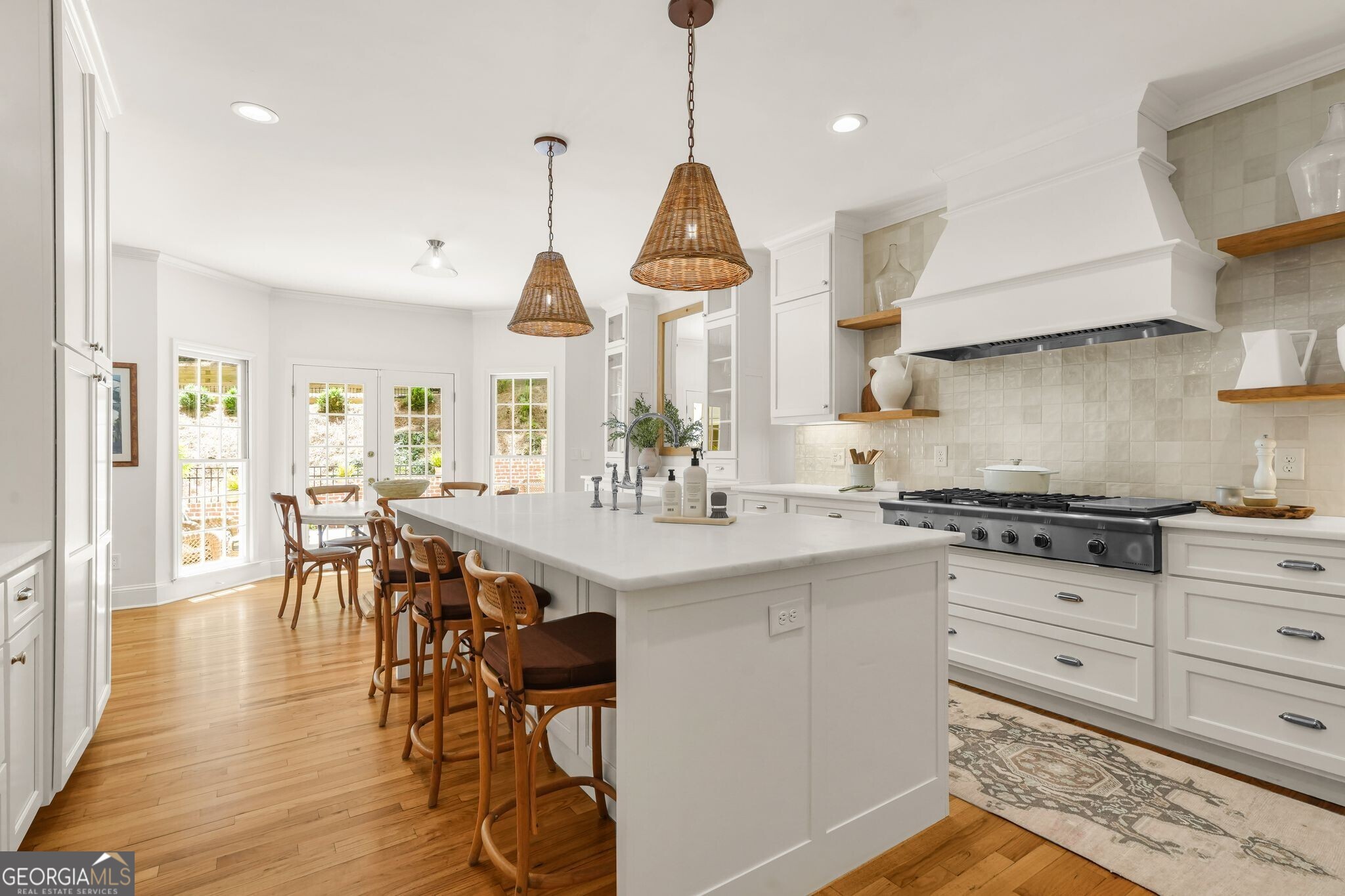 895 Waddington Court