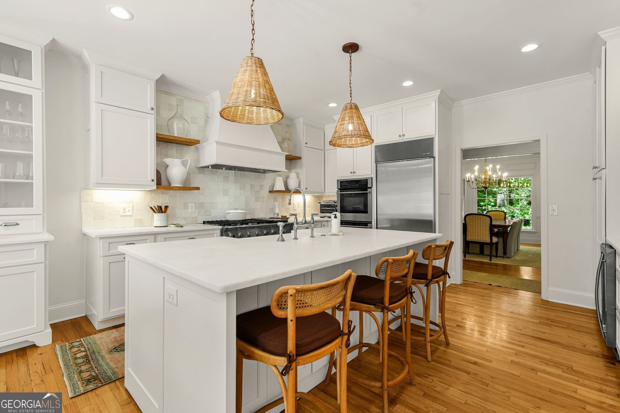 895 Waddington Court