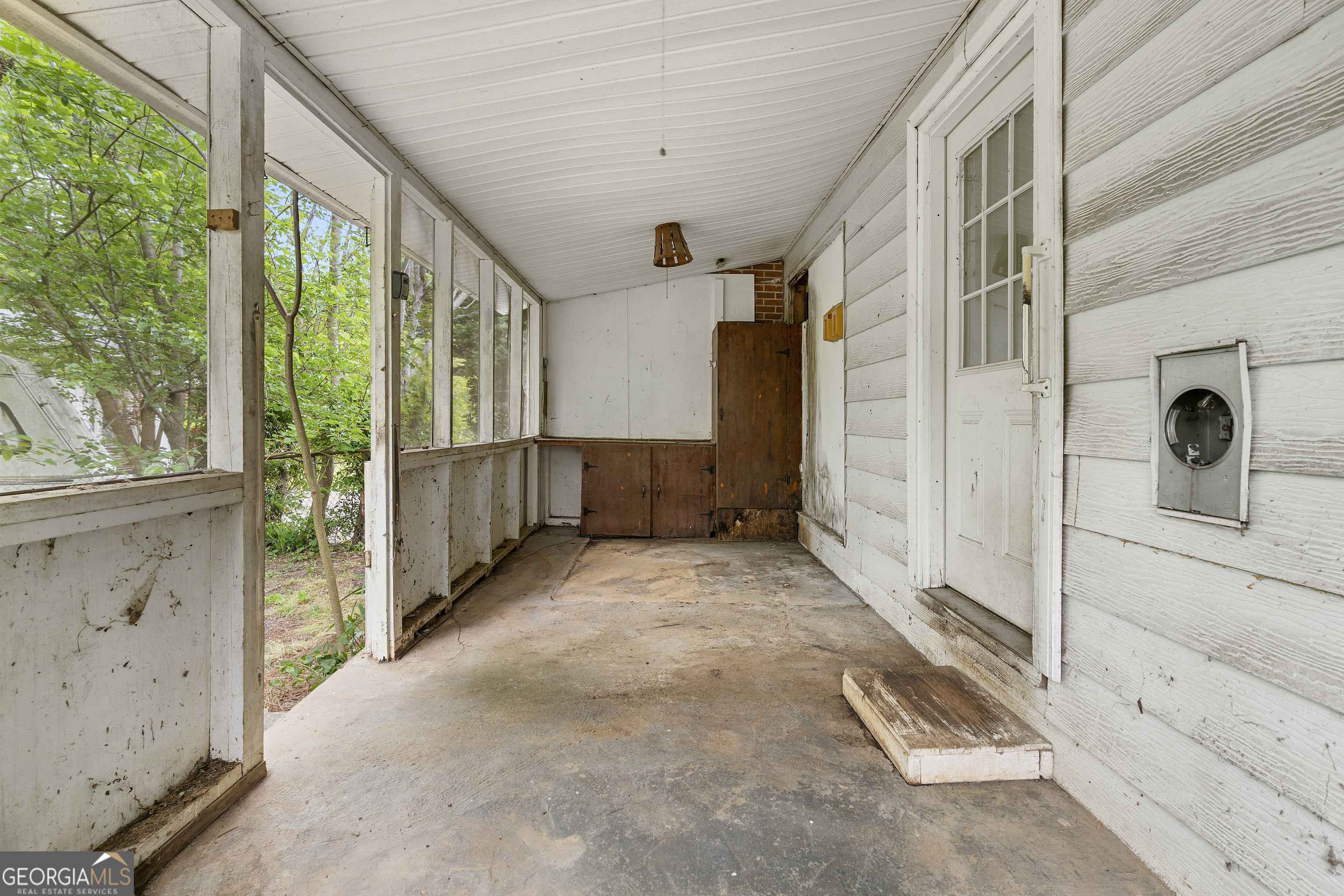 6646 Wolf River Court