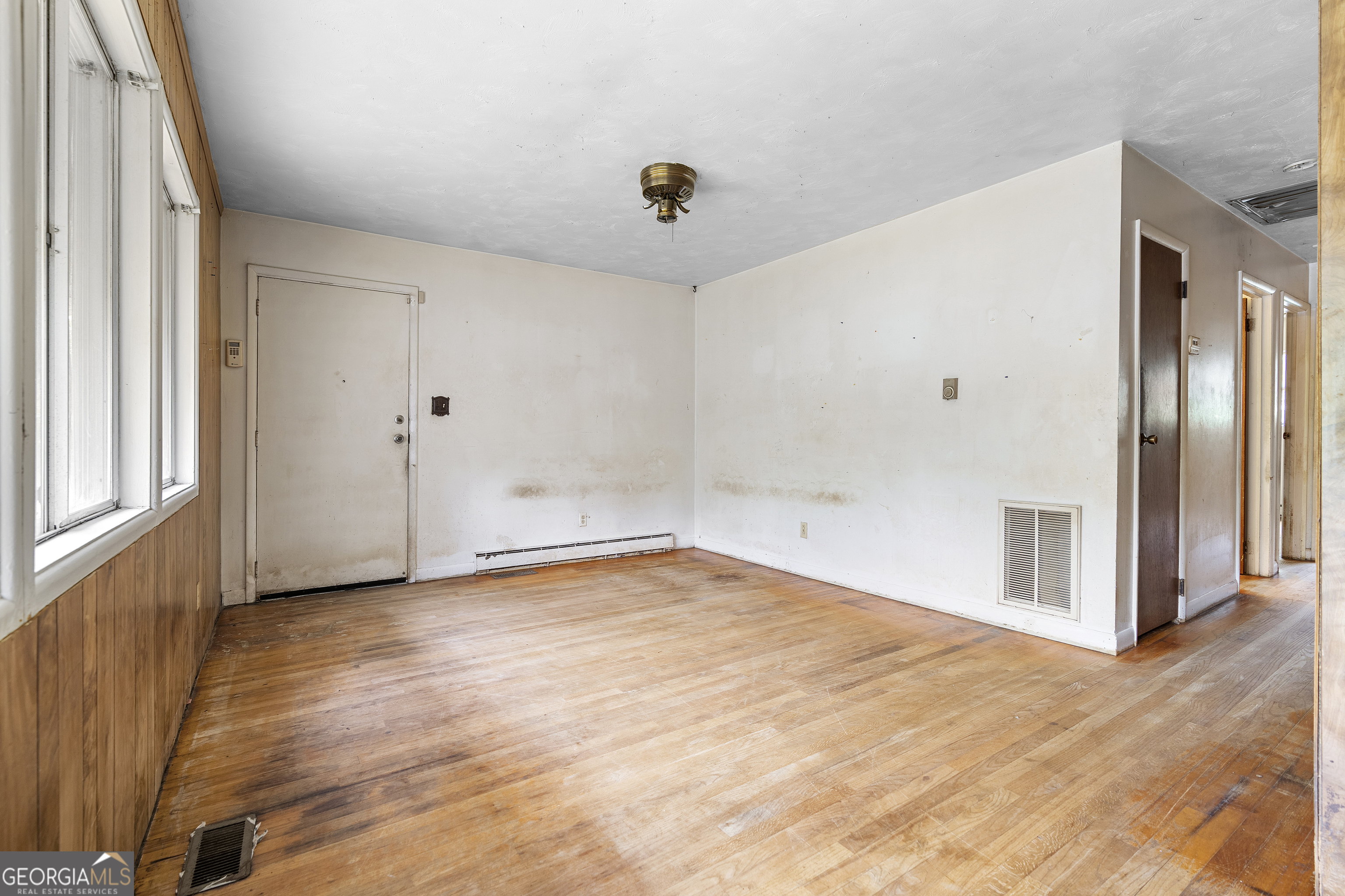 6646 Wolf River Court