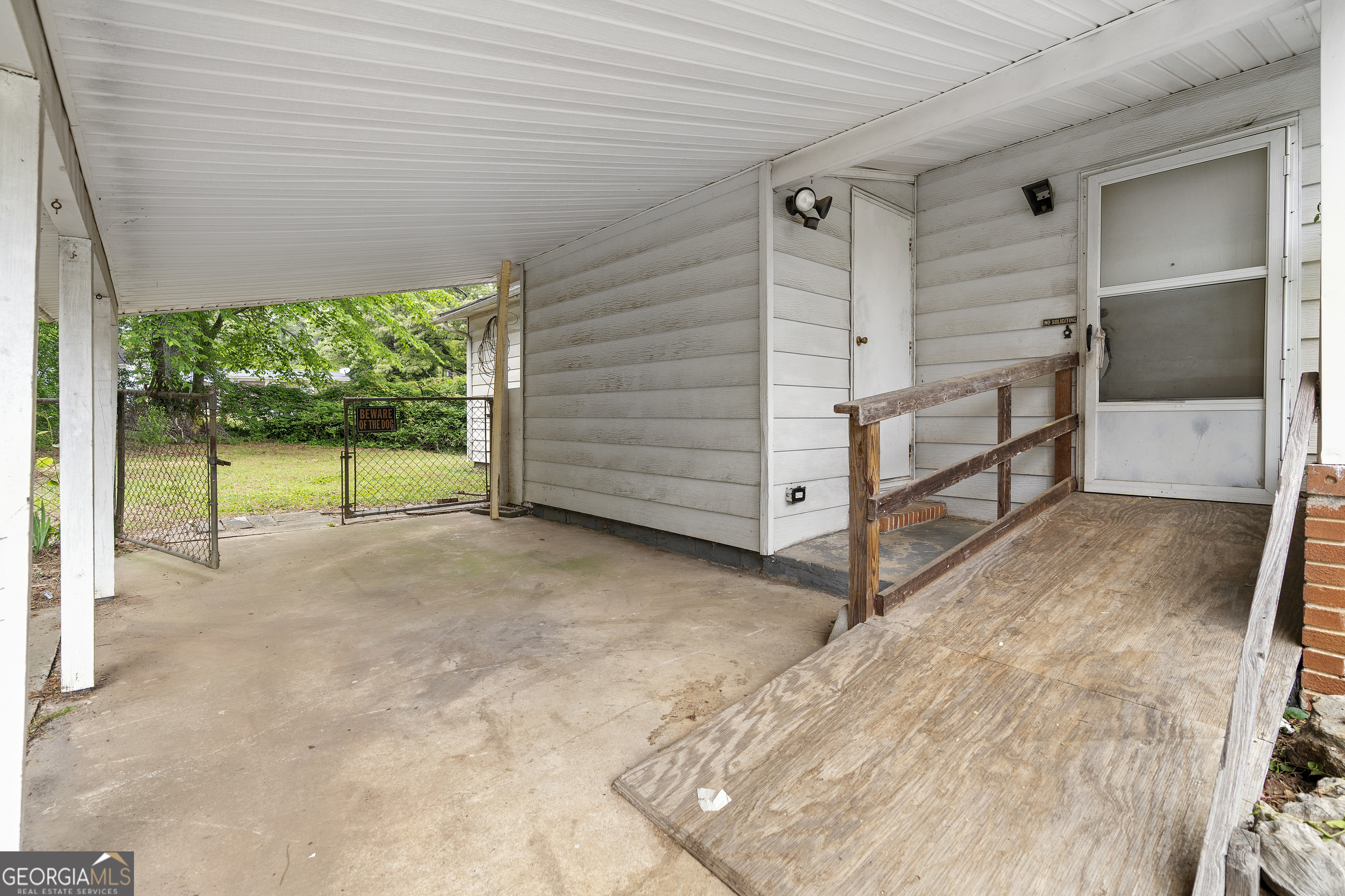 6646 Wolf River Court