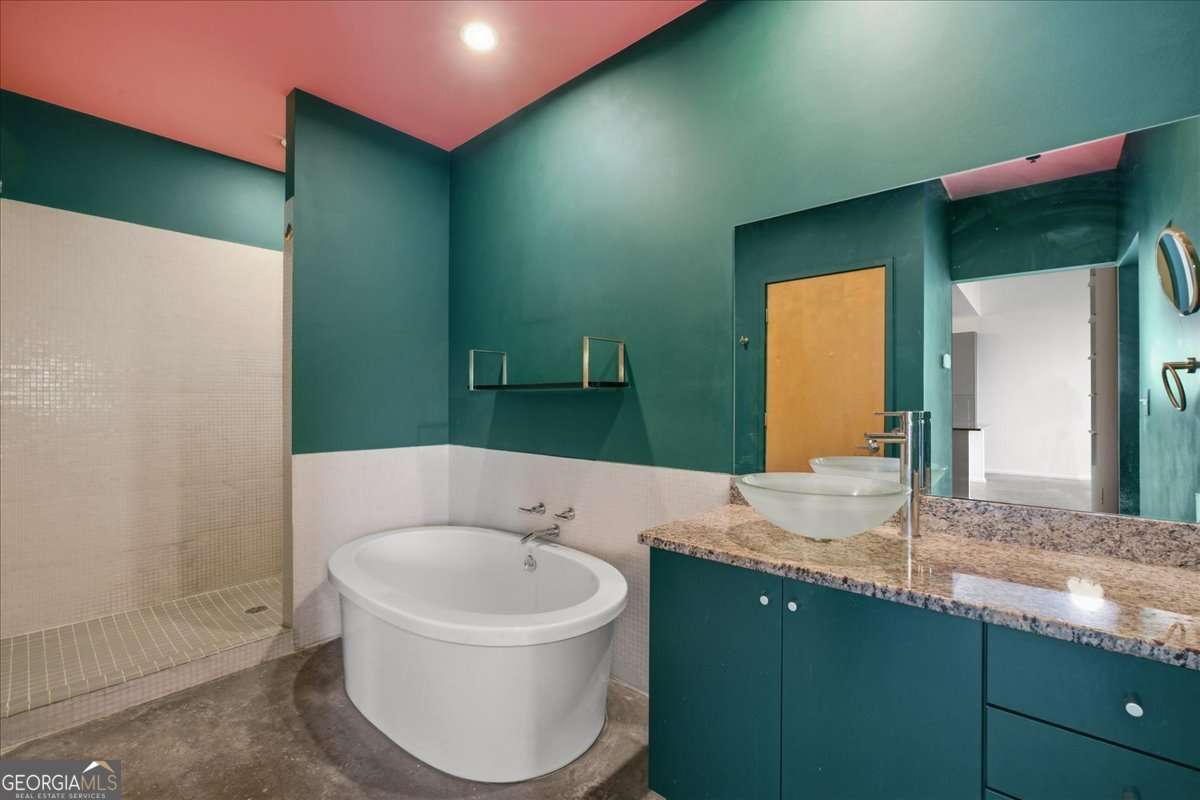 130 Arizona Avenue NE # 415
