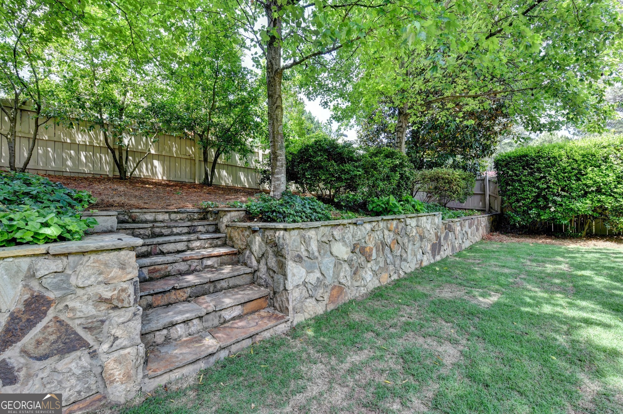 1345 Chattahoochee Run Drive