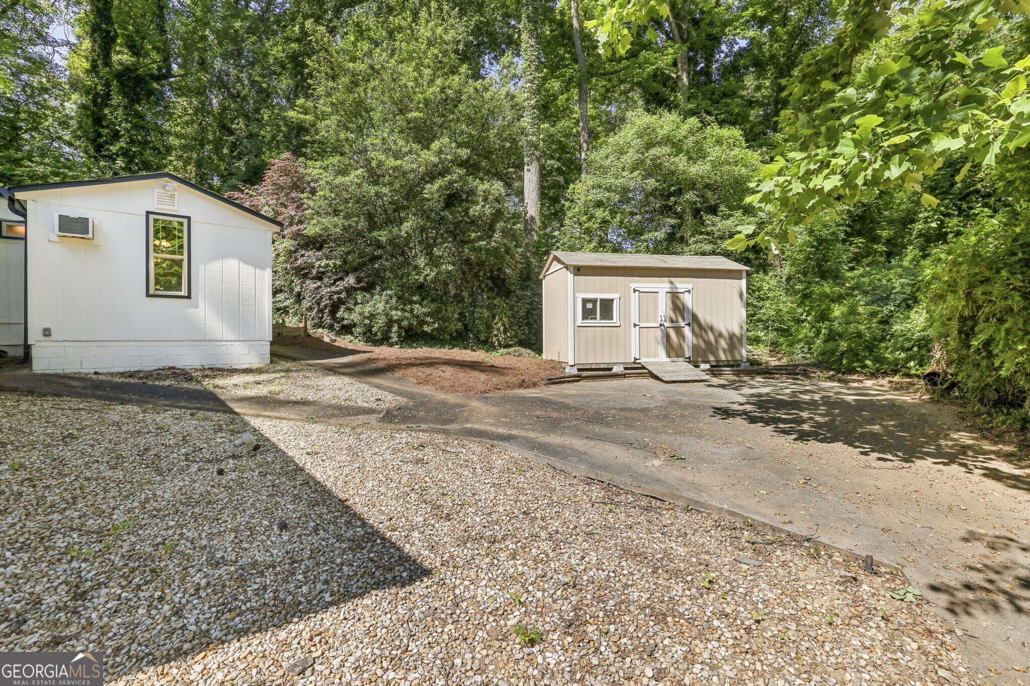 2056 Abby Lane NE