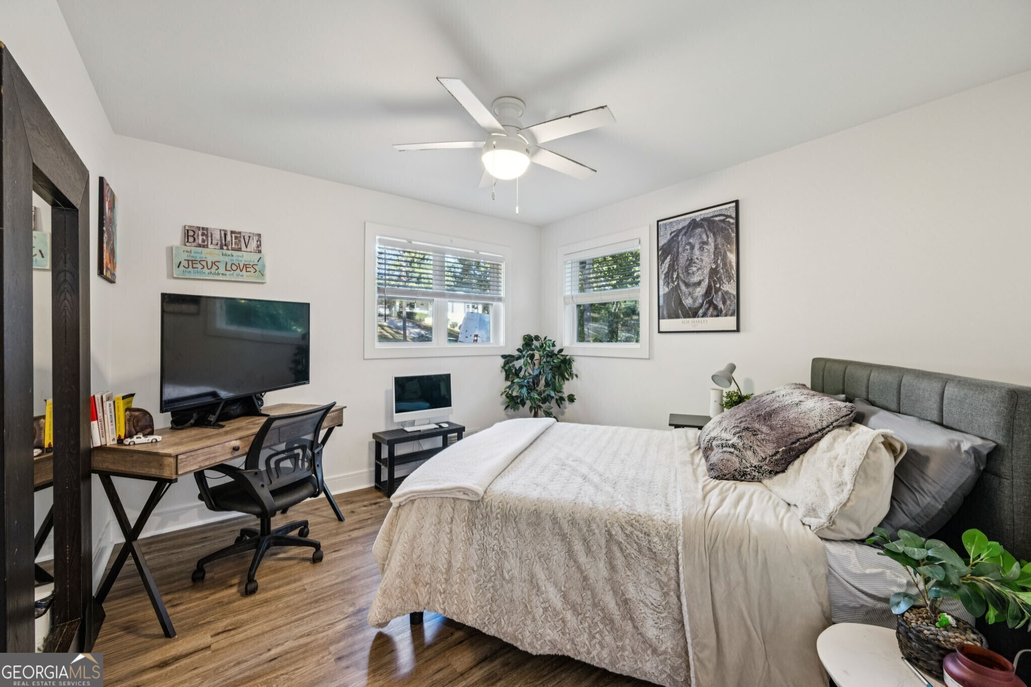 2432 Kelly Lake Drive