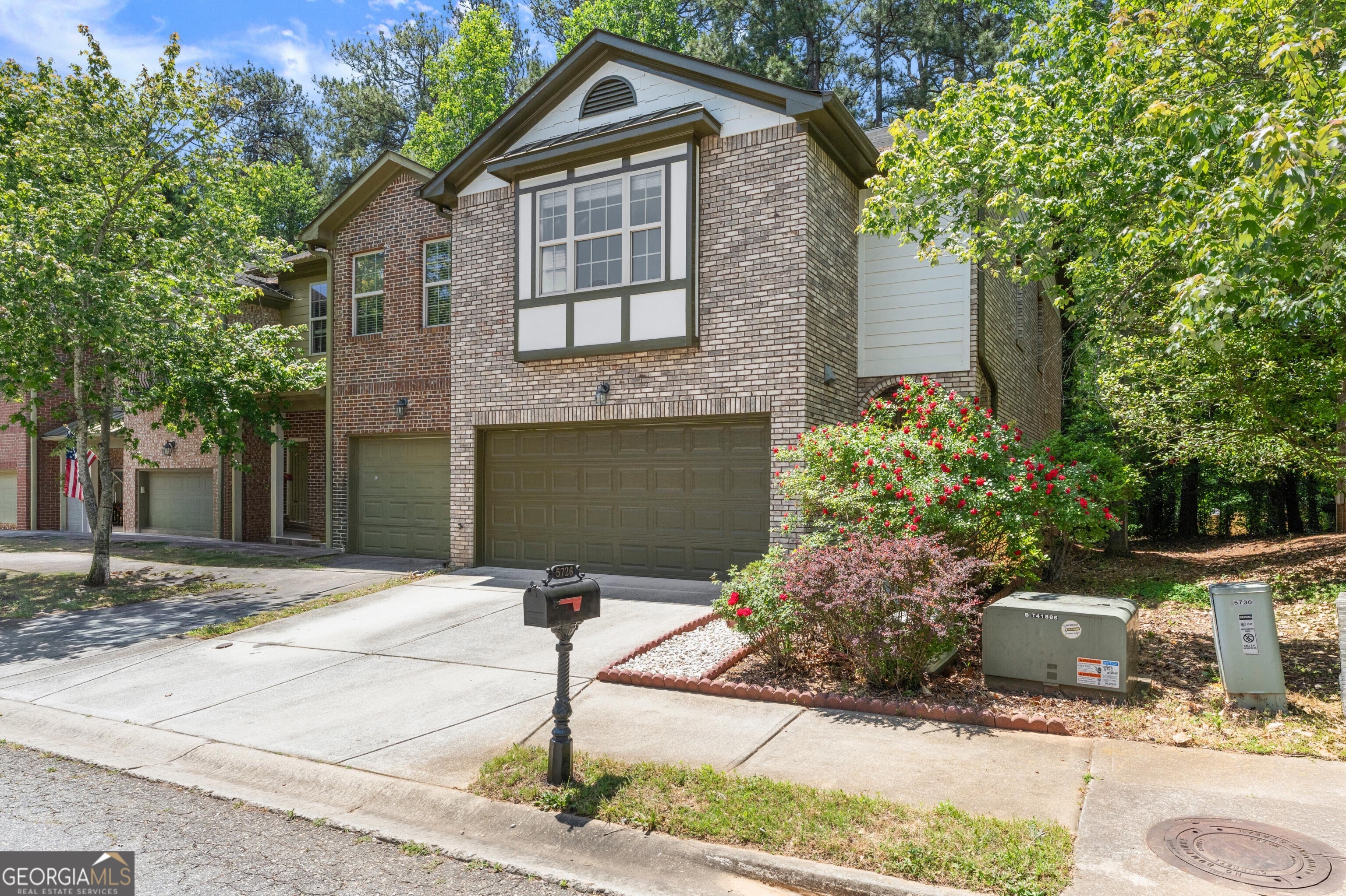 5726 Singlebriar Court