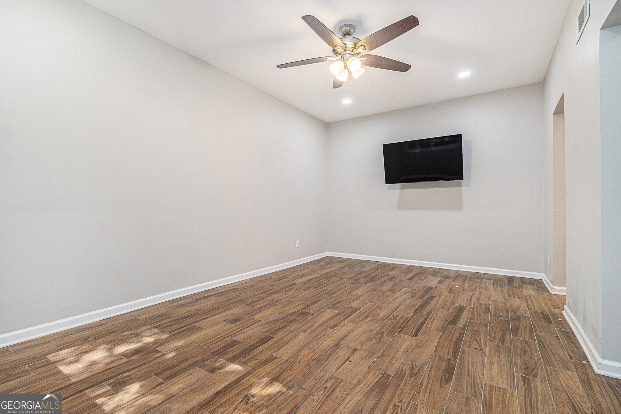 343 8th Street NE # T2