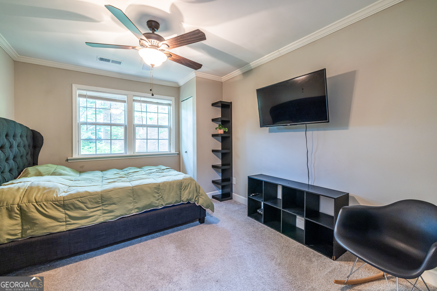 6520 Roswell Road # 73