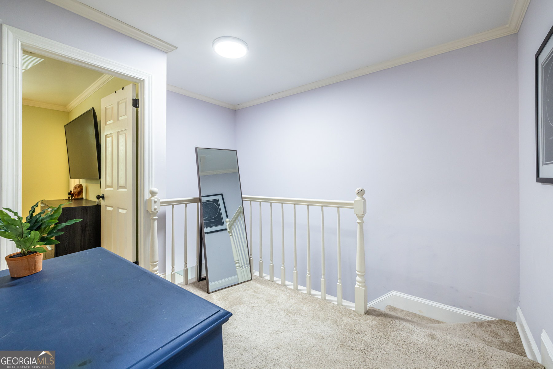6520 Roswell Road # 73