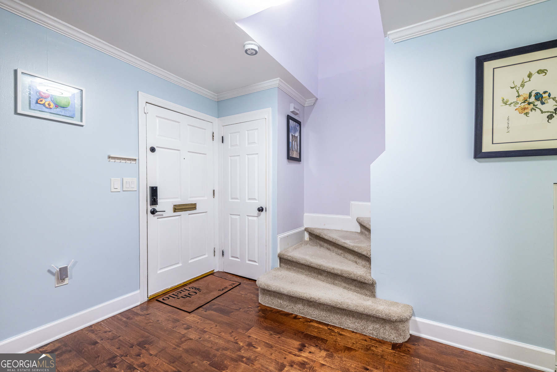 6520 Roswell Road # 73