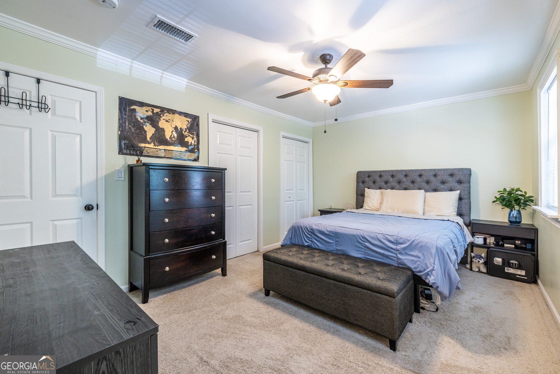 6520 Roswell Road # 73