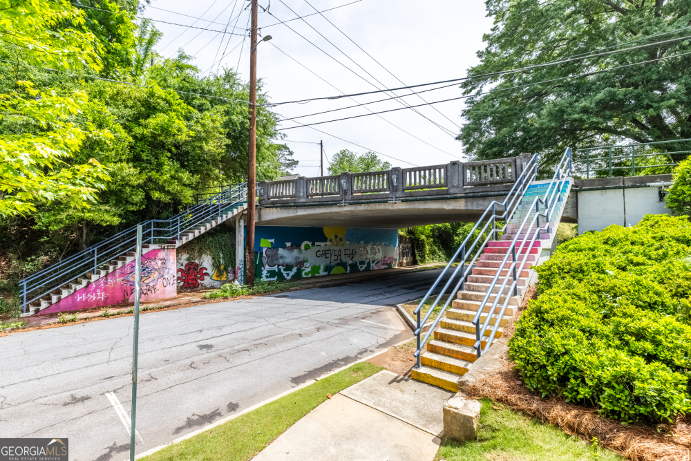 2362 Merrilee Lane SE