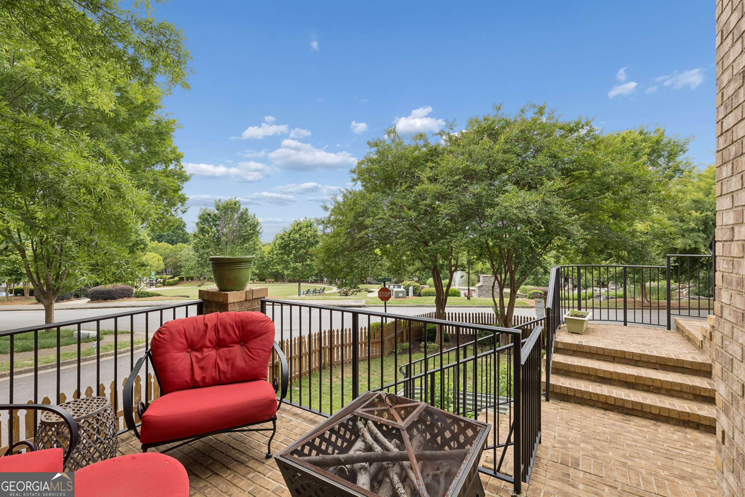 1508 Whitehead Bluff NW