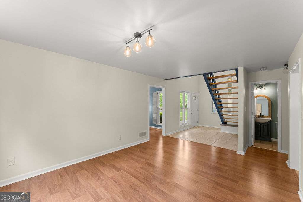 245 Truehedge Trace
