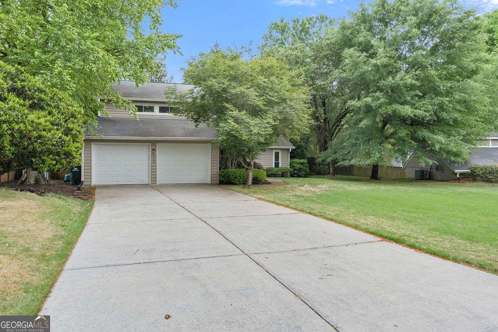245 Truehedge Trace