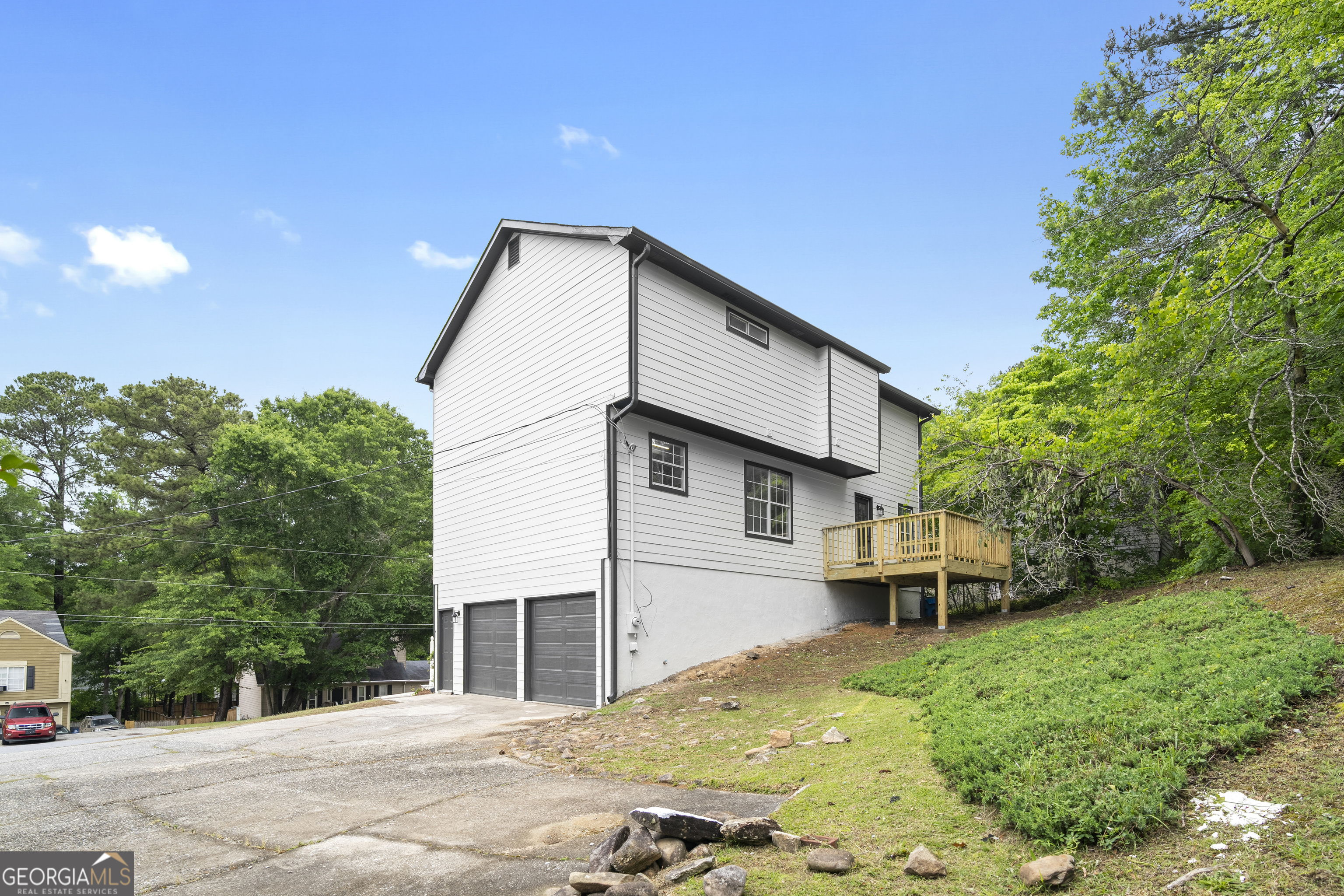 6584 River Glen Drive