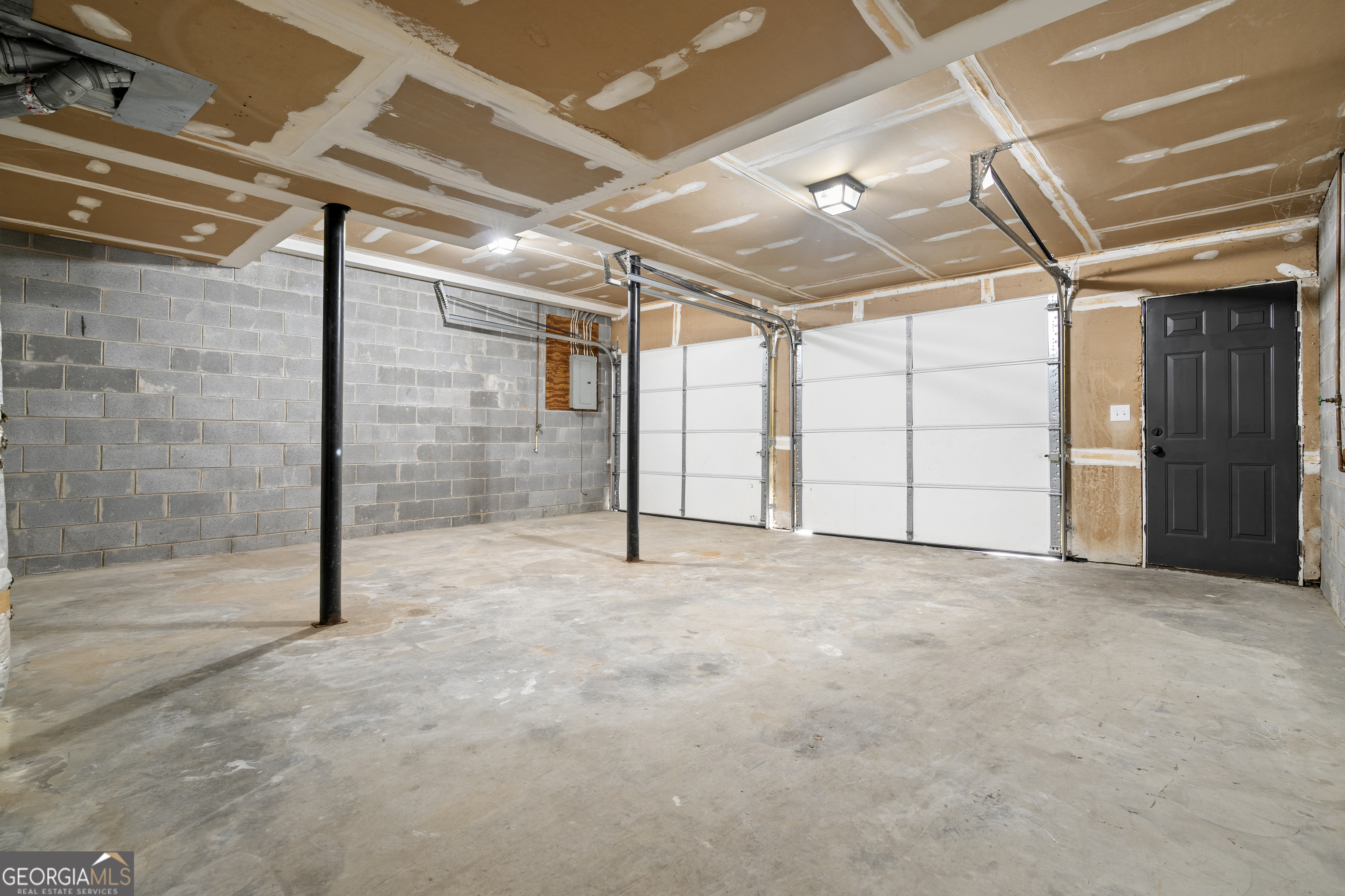 6584 River Glen Drive