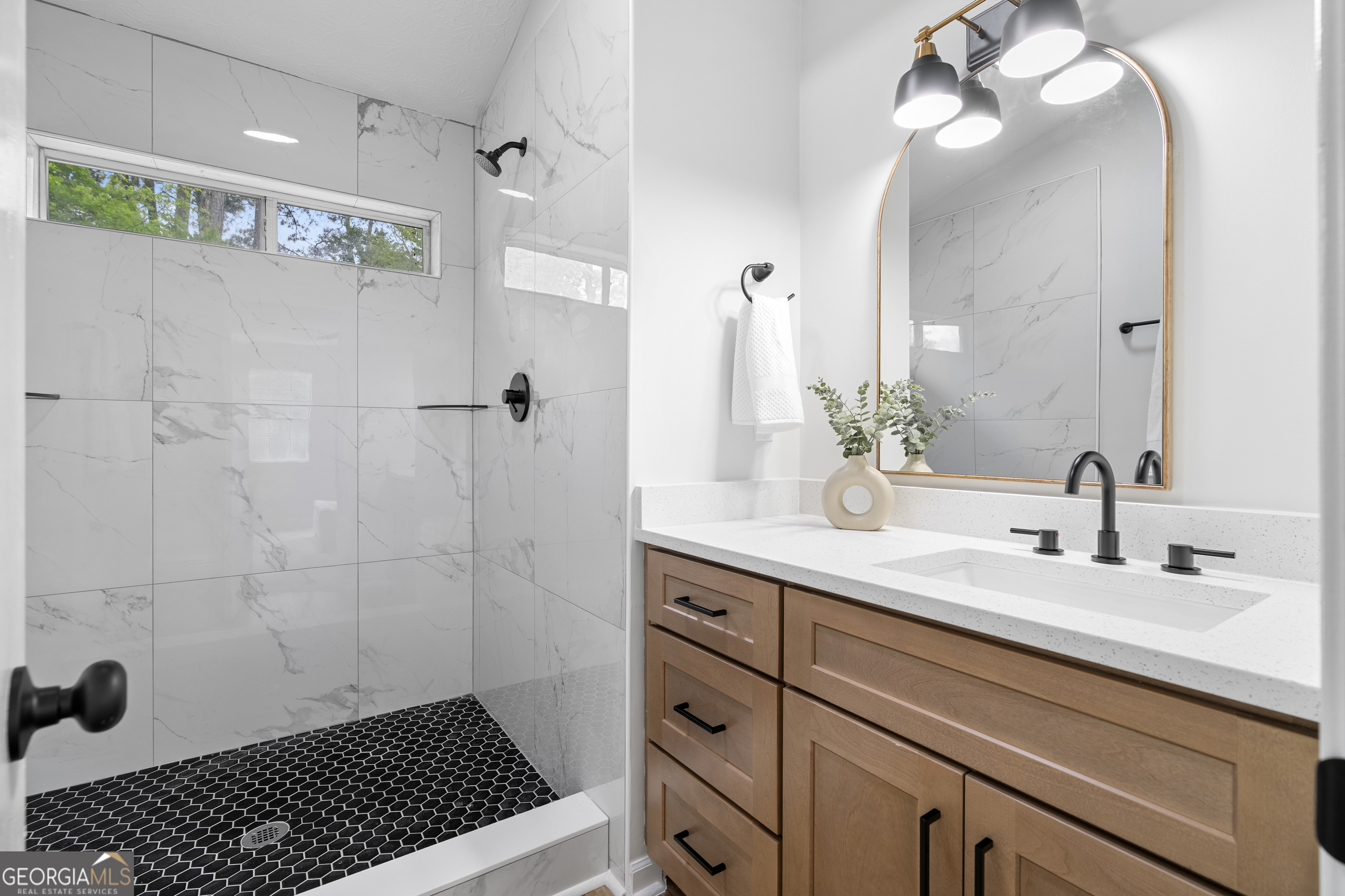 6584 River Glen Drive