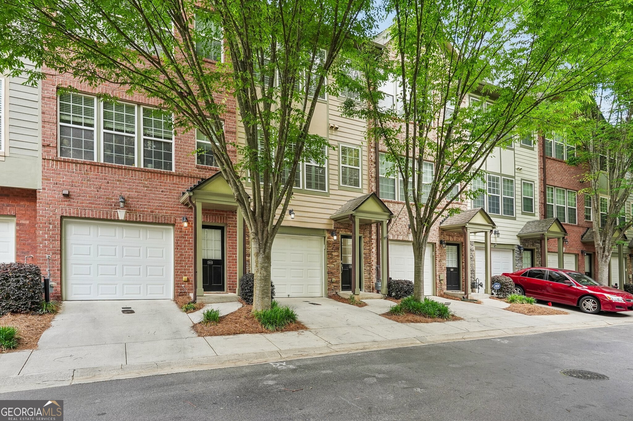 3709 Ashford Creek Hill NE