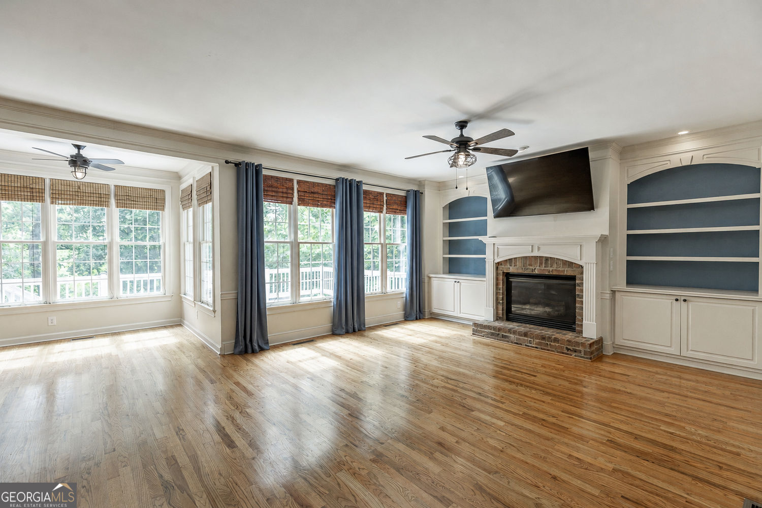 5827 Grand Reunion Drive