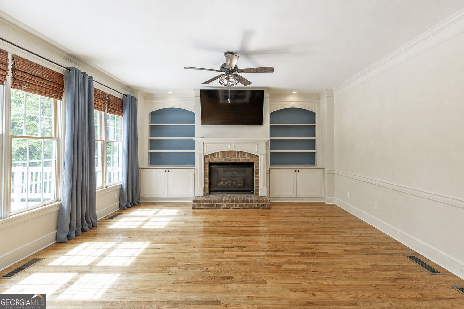 5827 Grand Reunion Drive