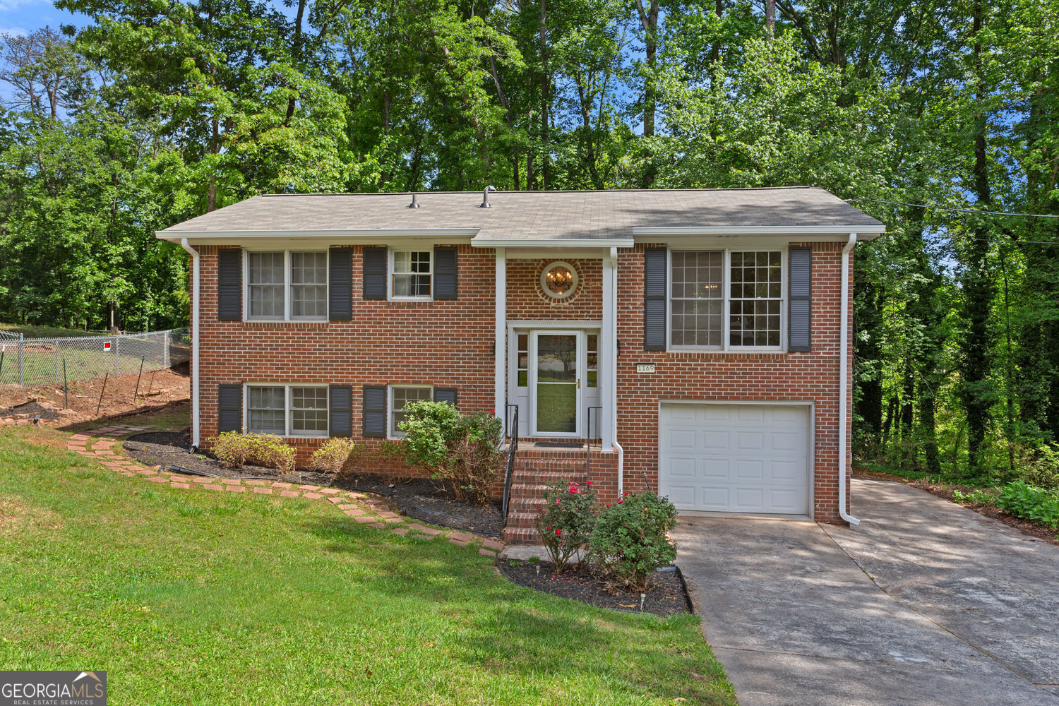 1169 Mountain View Drive