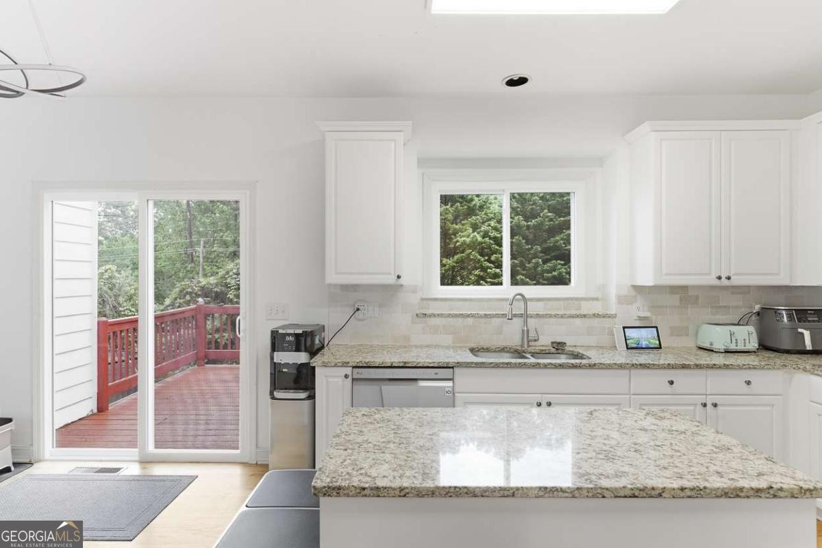 112 Mayes Farm Road NW