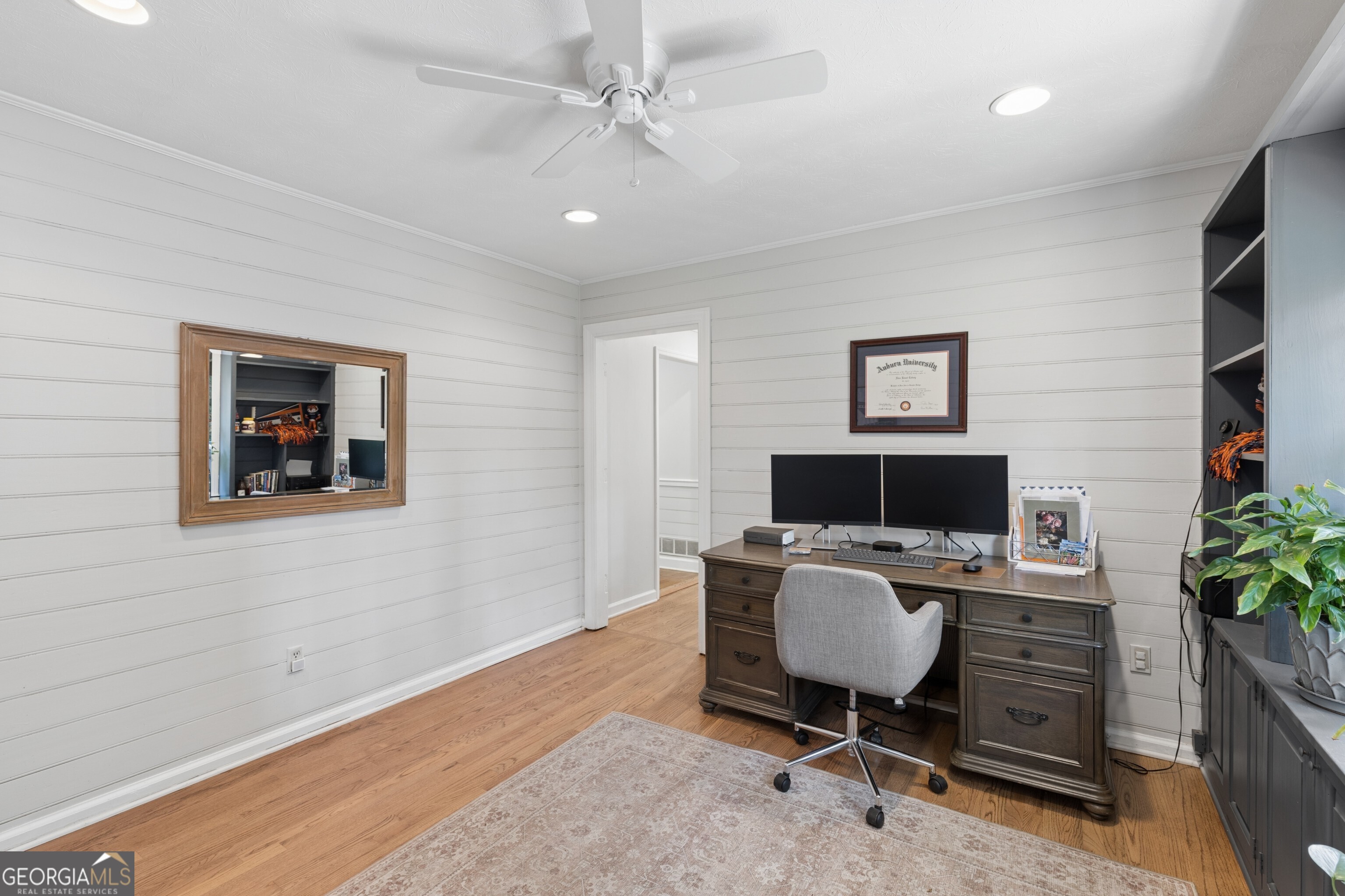 670 Lake Charles Way