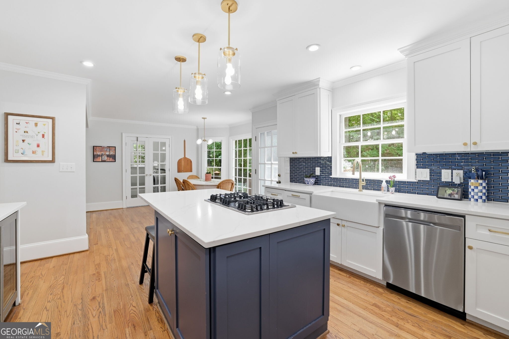 898 Byrnwyck Road NE