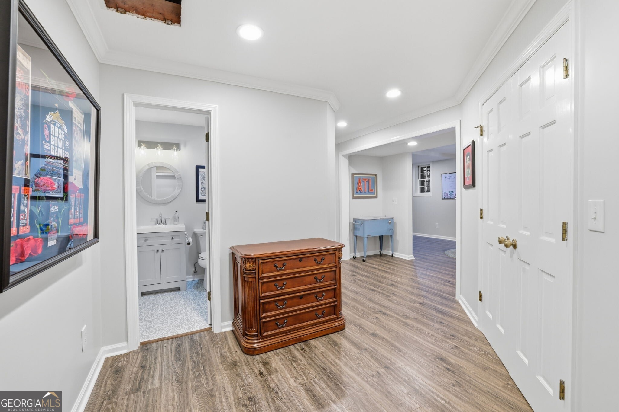 898 Byrnwyck Road NE