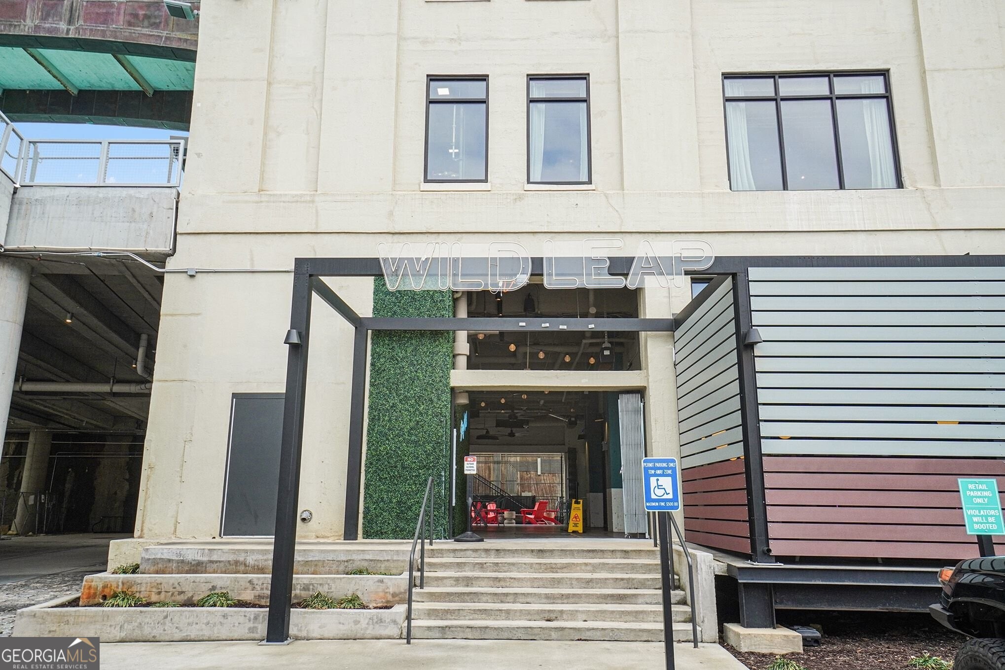 326 Nelson Street SW # 205