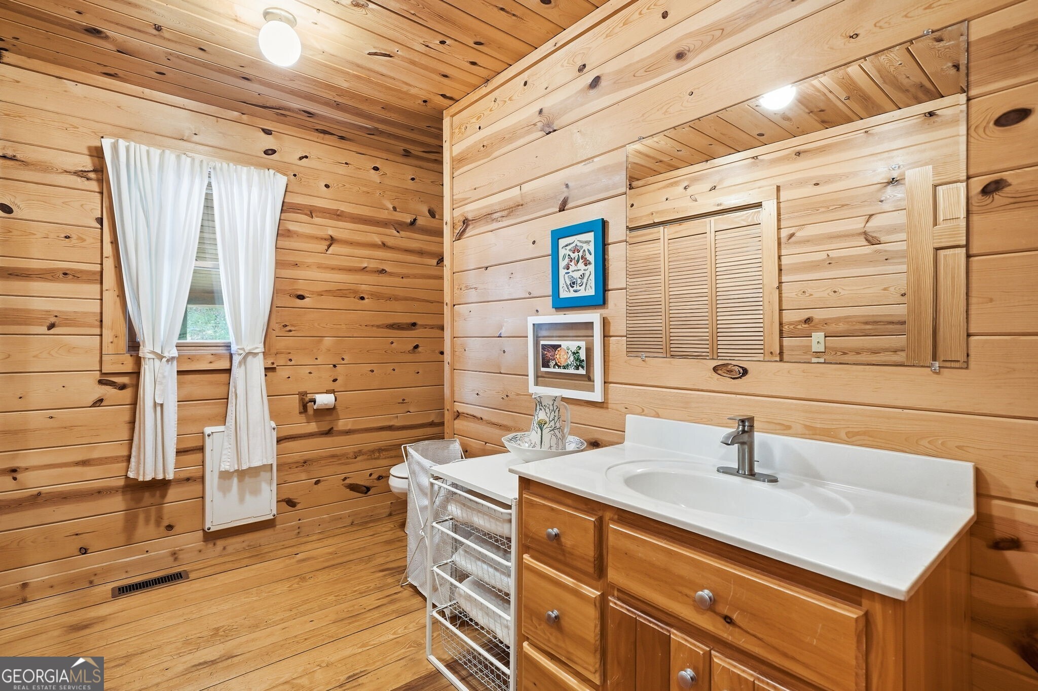 303 Pine Forest Loop