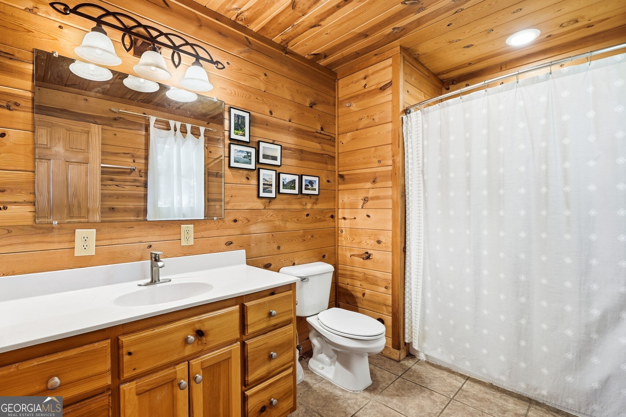 303 Pine Forest Loop