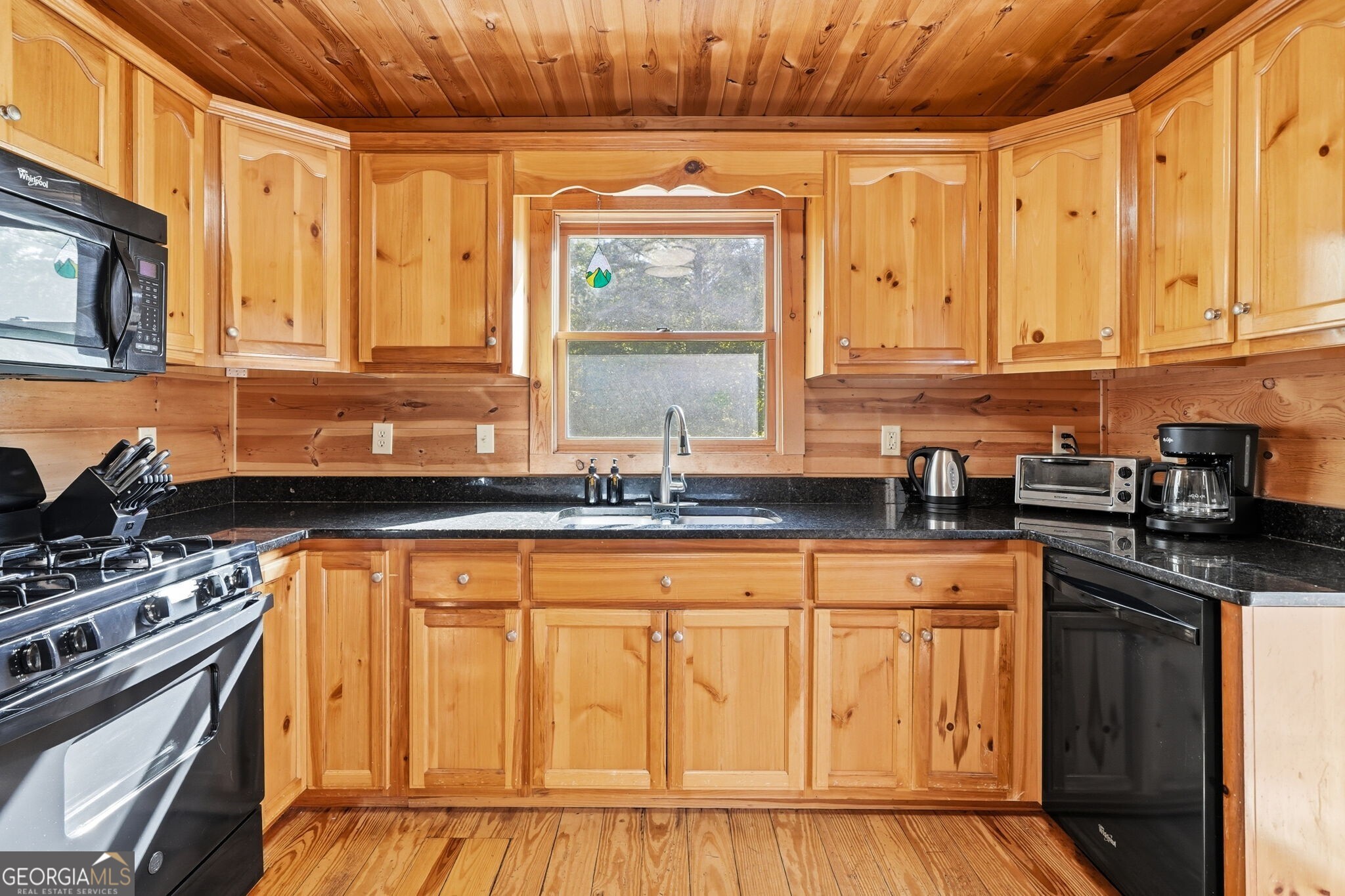 303 Pine Forest Loop