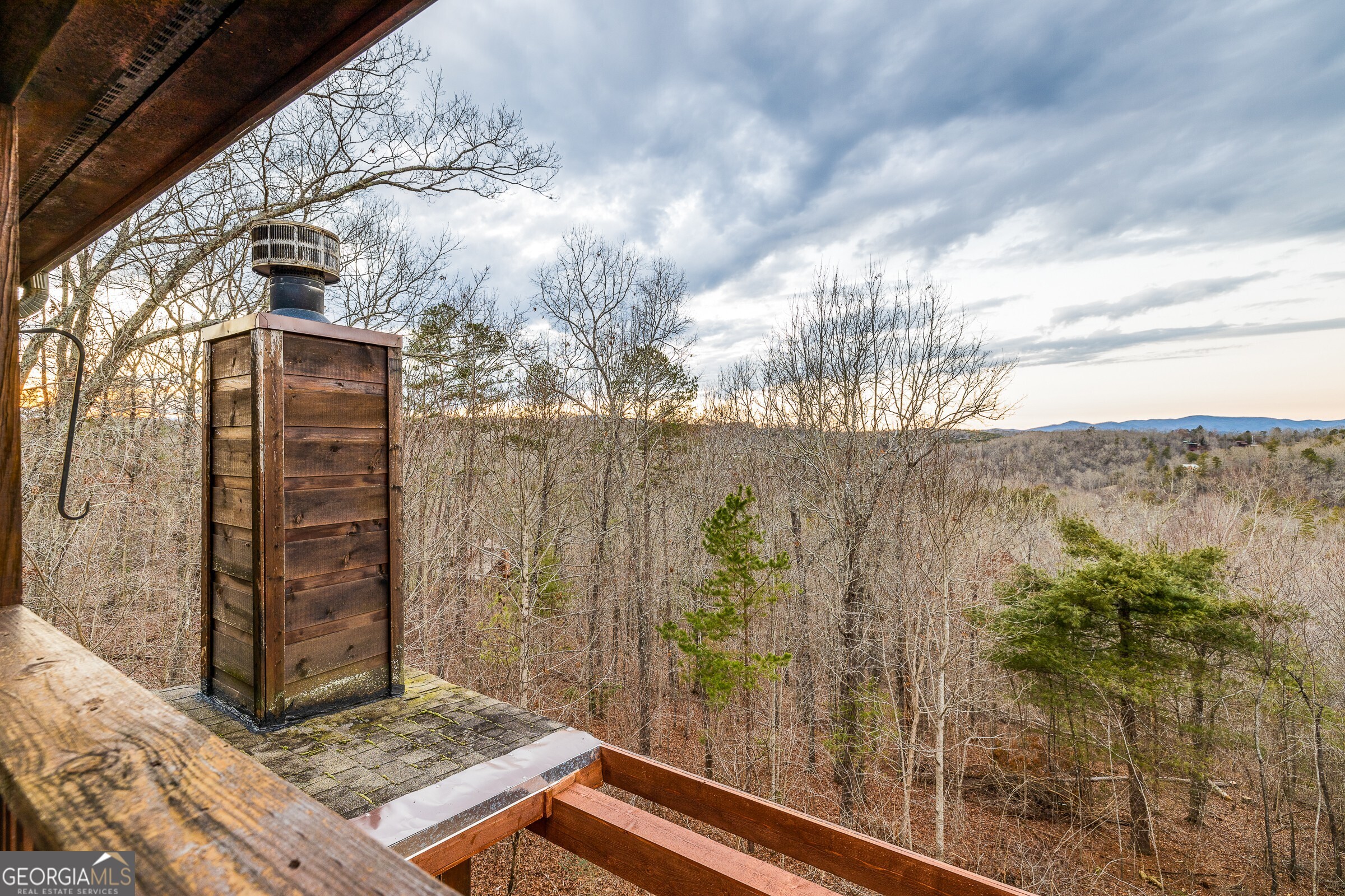 303 Pine Forest Loop