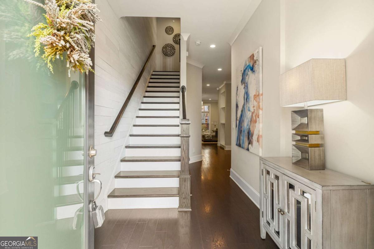 555 Verismo Way