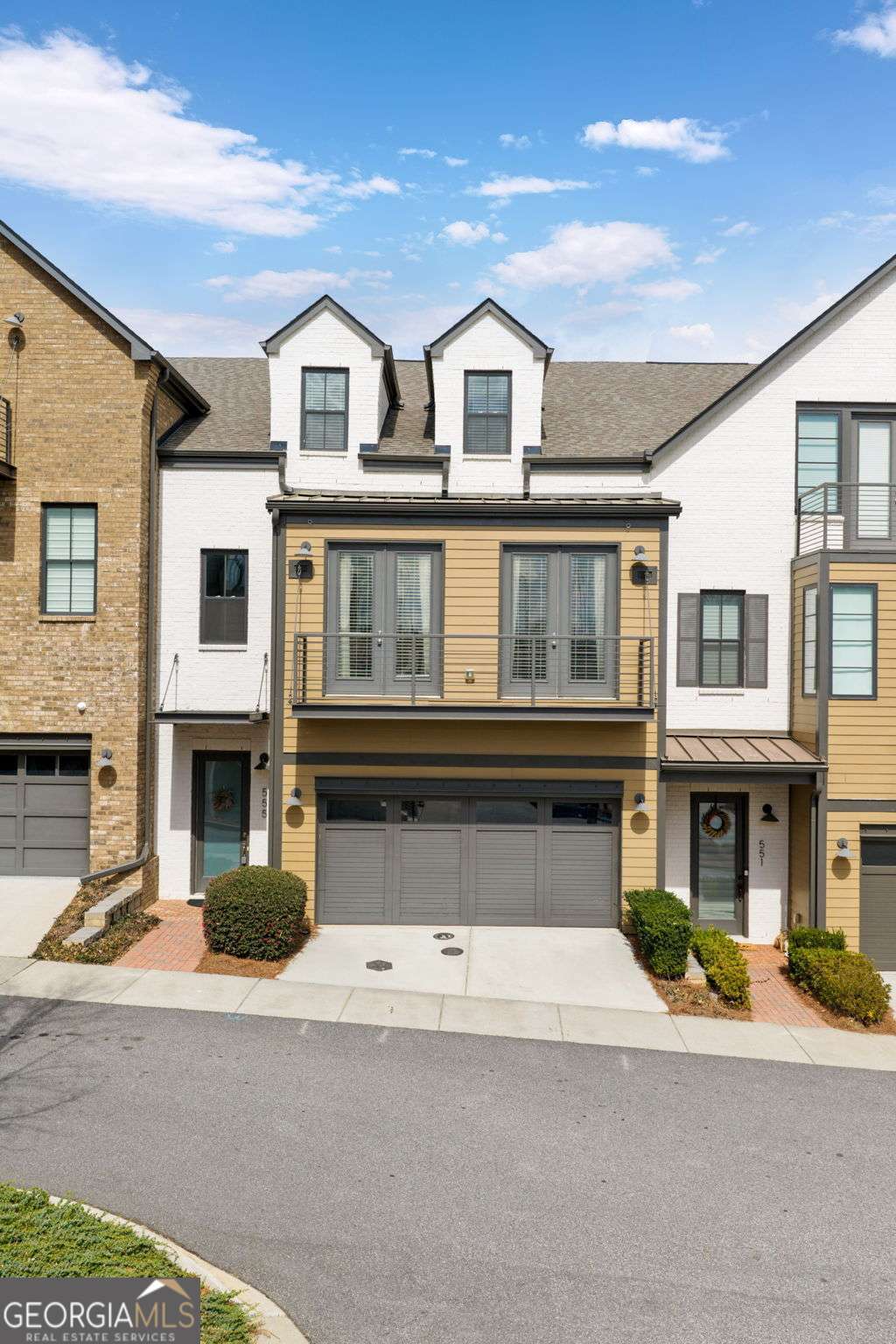 555 Verismo Way