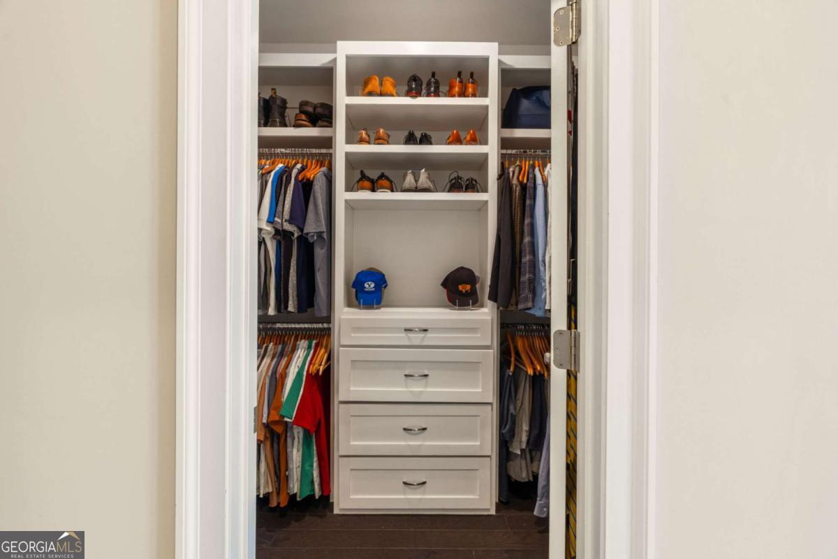 555 Verismo Way