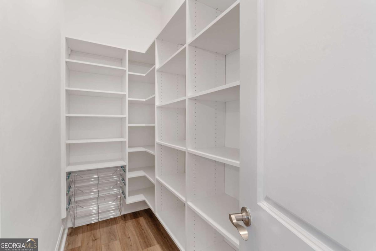 2072 Abode Way NE