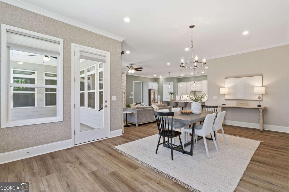 2072 Abode Way NE