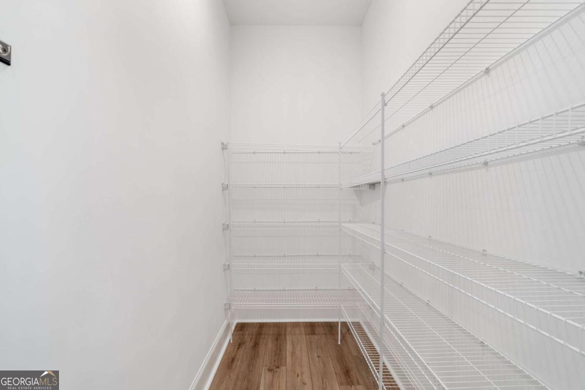 2072 Abode Way NE