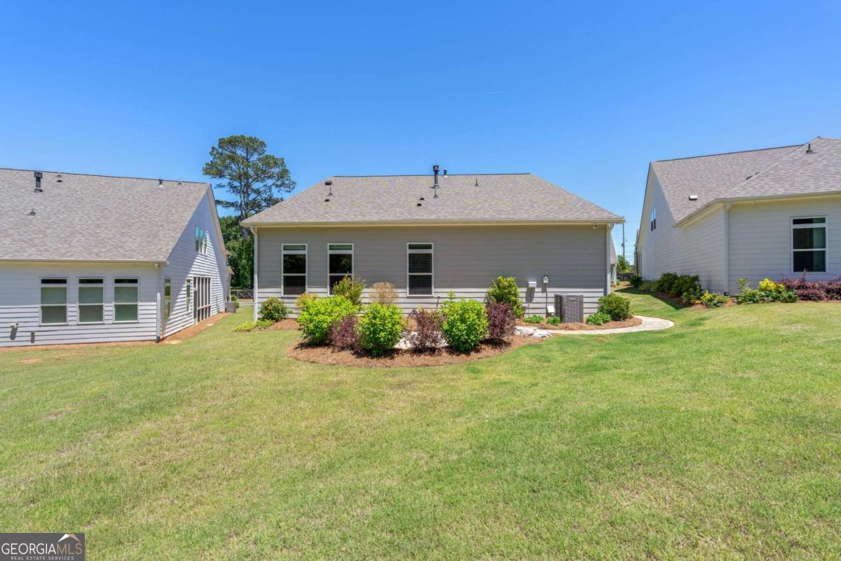 2072 Abode Way NE