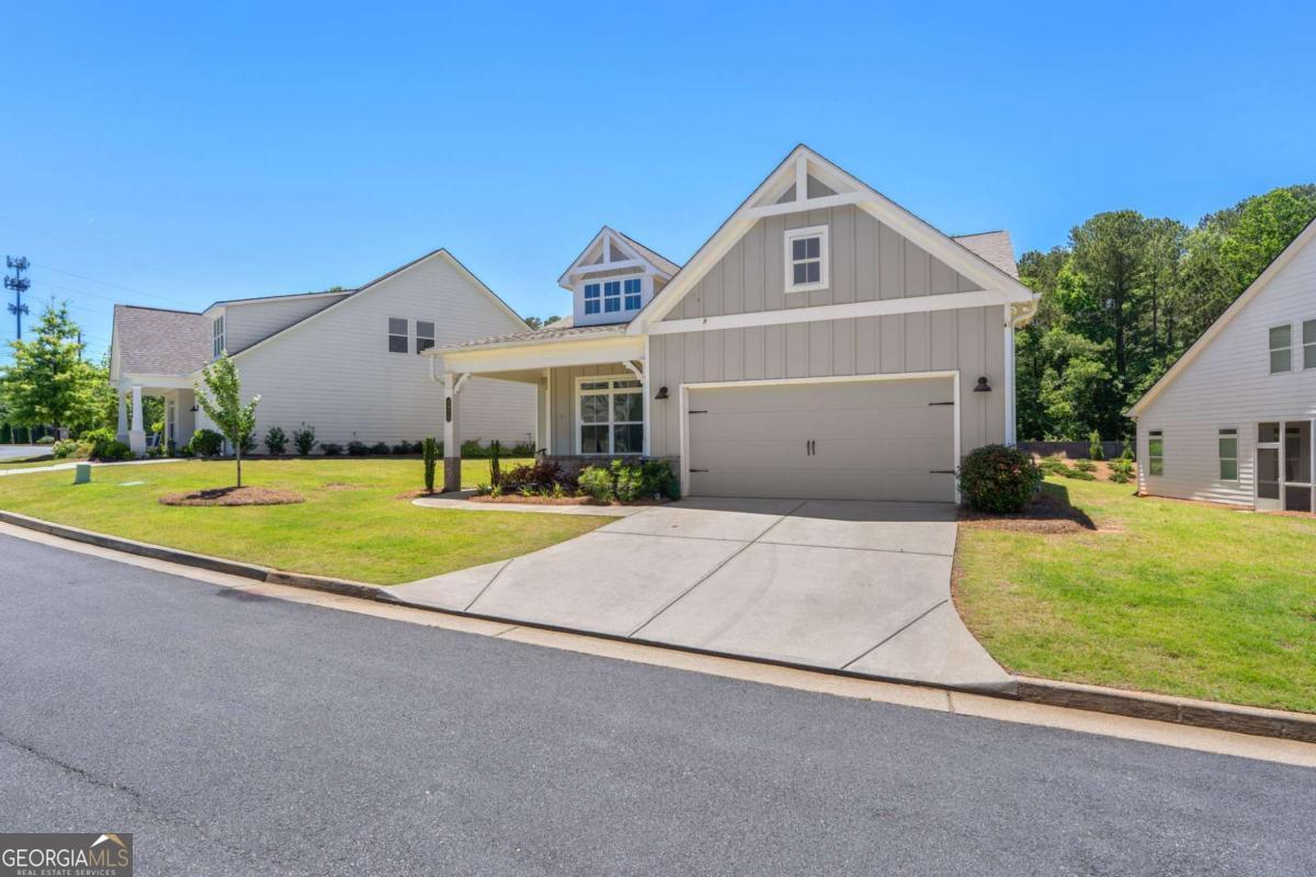 2072 Abode Way NE