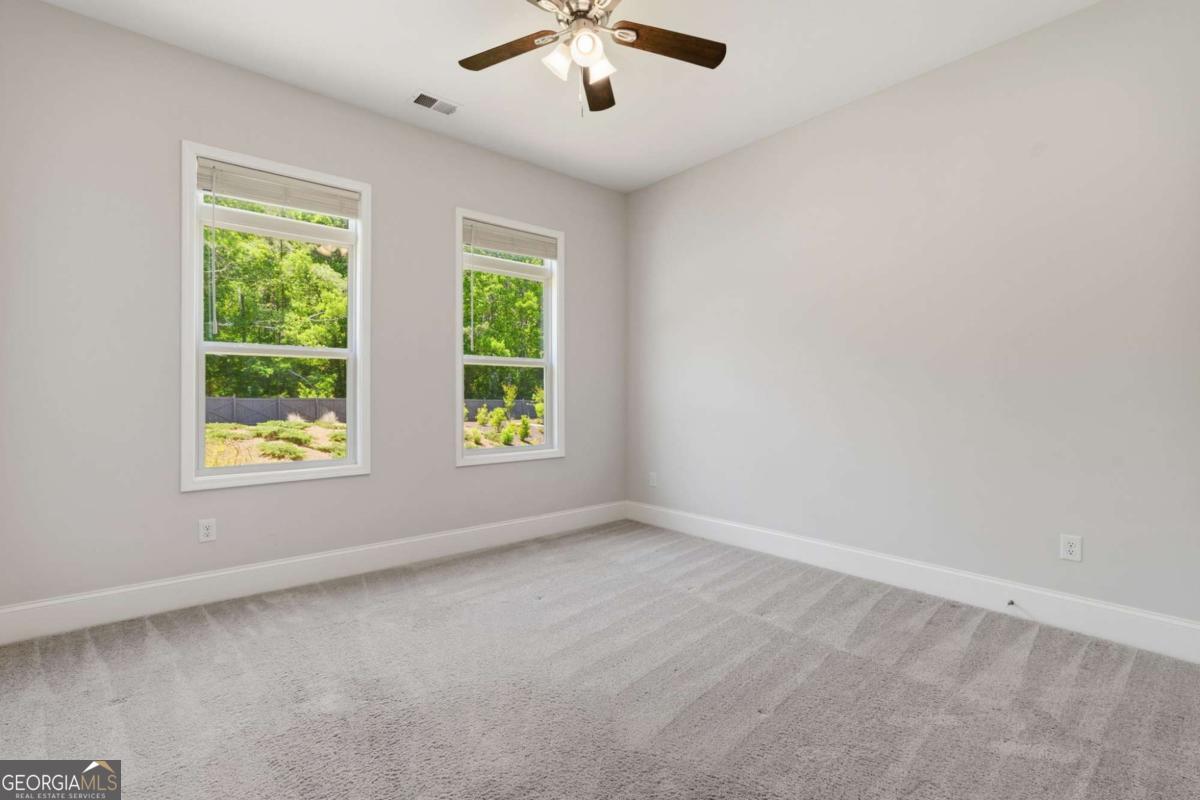 2072 Abode Way NE
