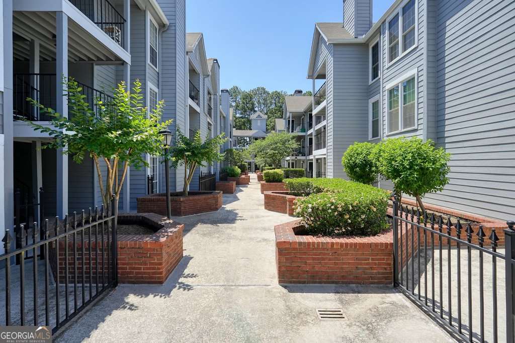 305 Granville Court