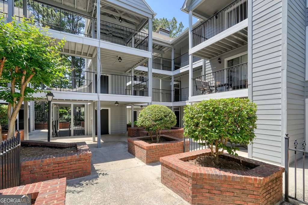 305 Granville Court