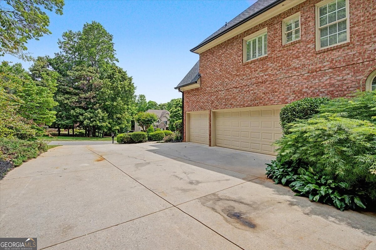 122 Ridge View Drive