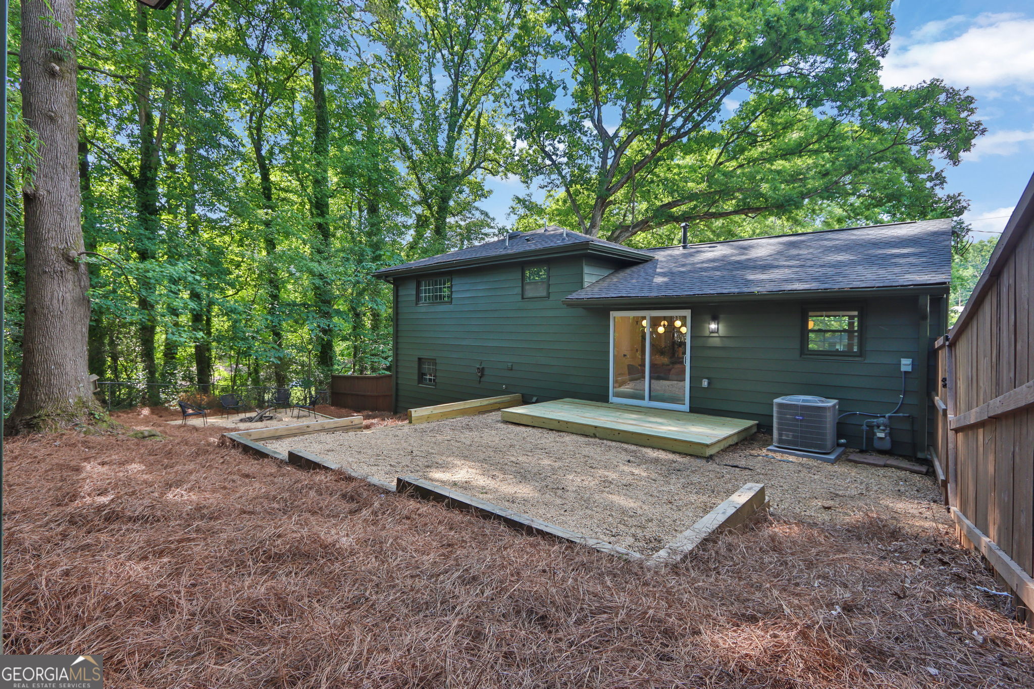 3331 De Leon Lane