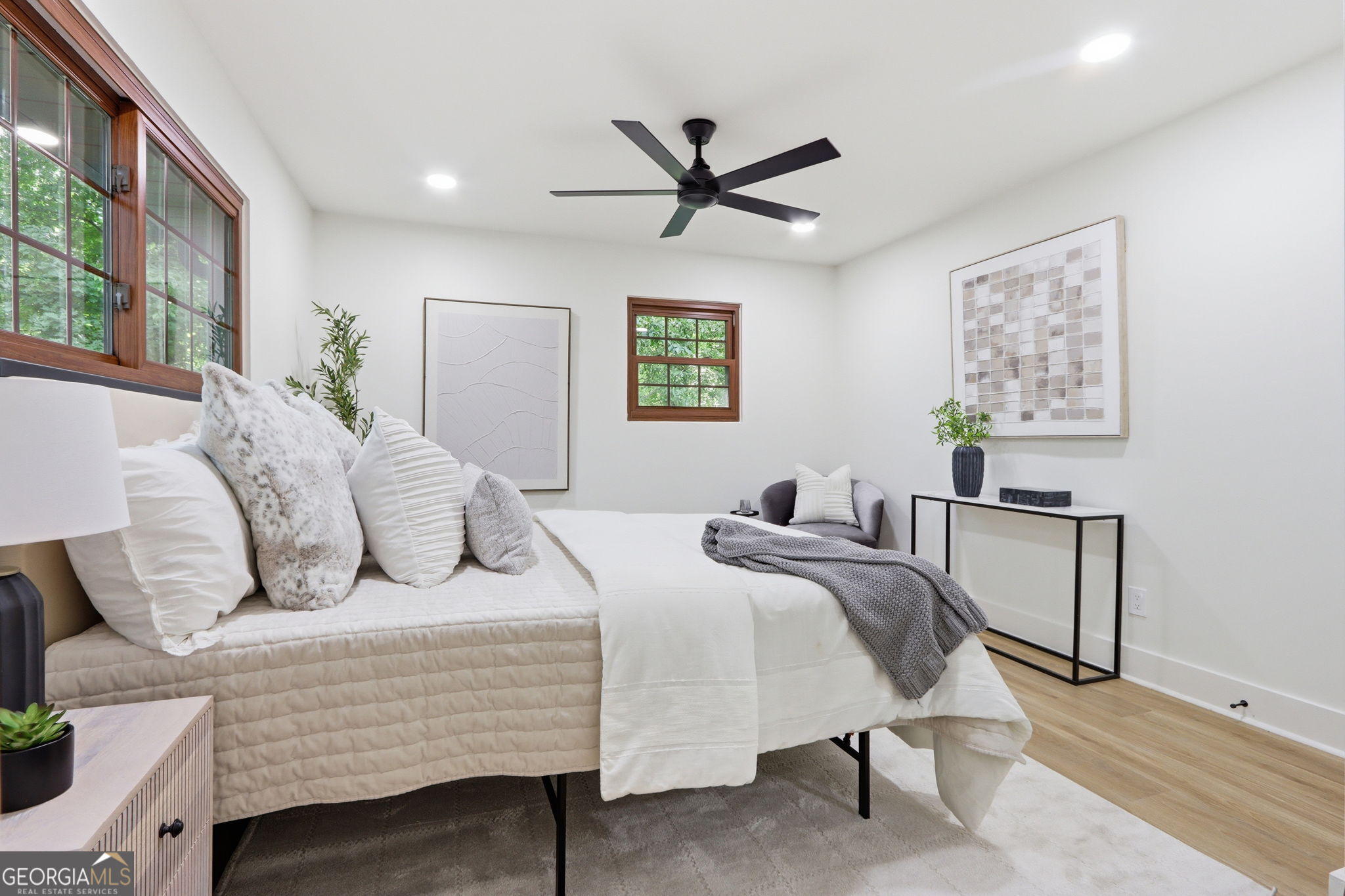 3331 De Leon Lane