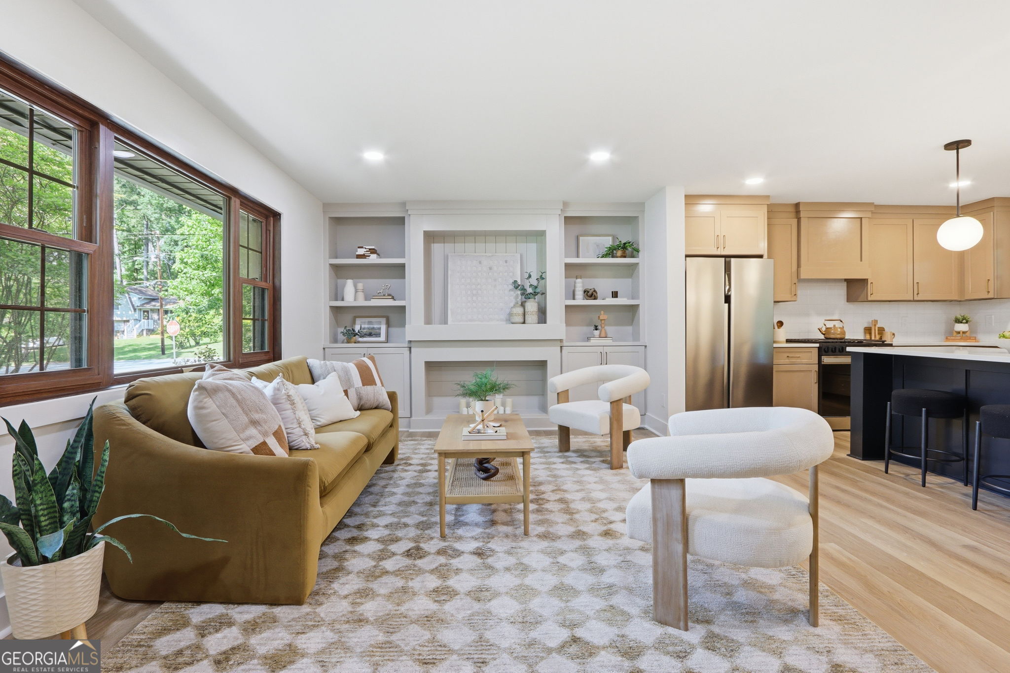 3331 De Leon Lane